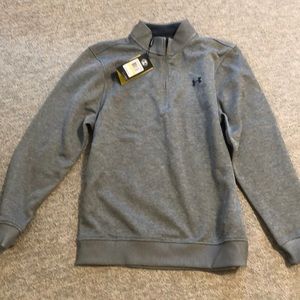 Under Armour M gray water resistant pullover NWT